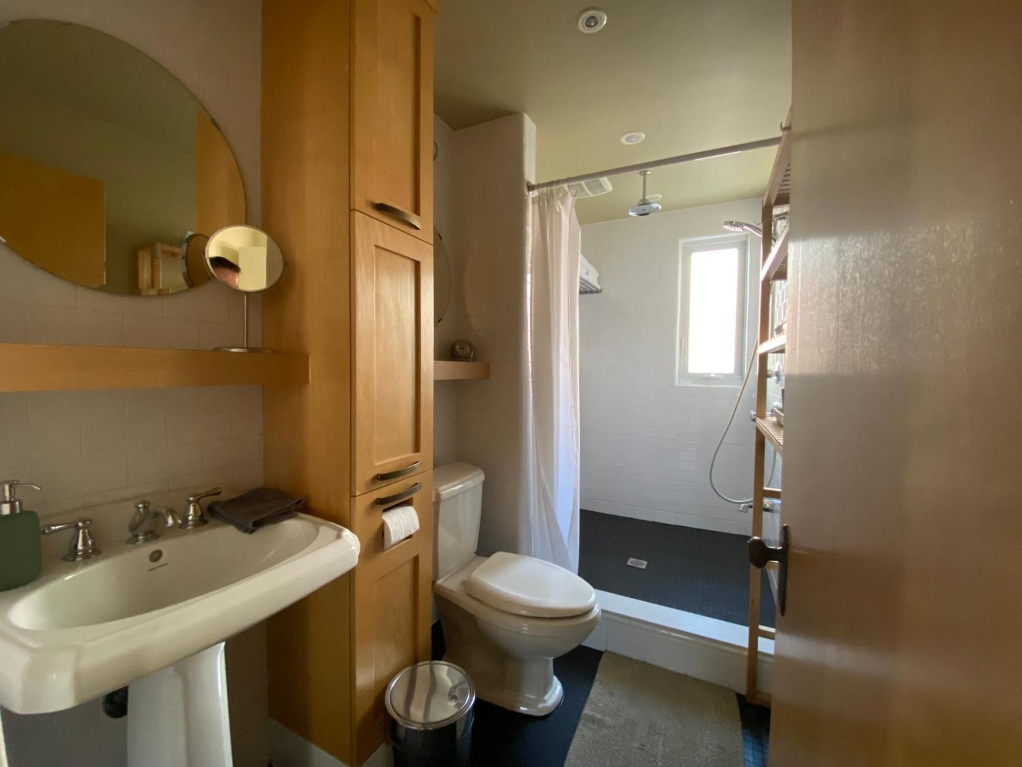 Les 3 Chambres Montreal Luaran gambar